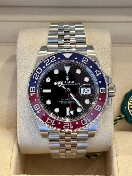 Rolex GMT Master 2 Pepsi 126710BLRO