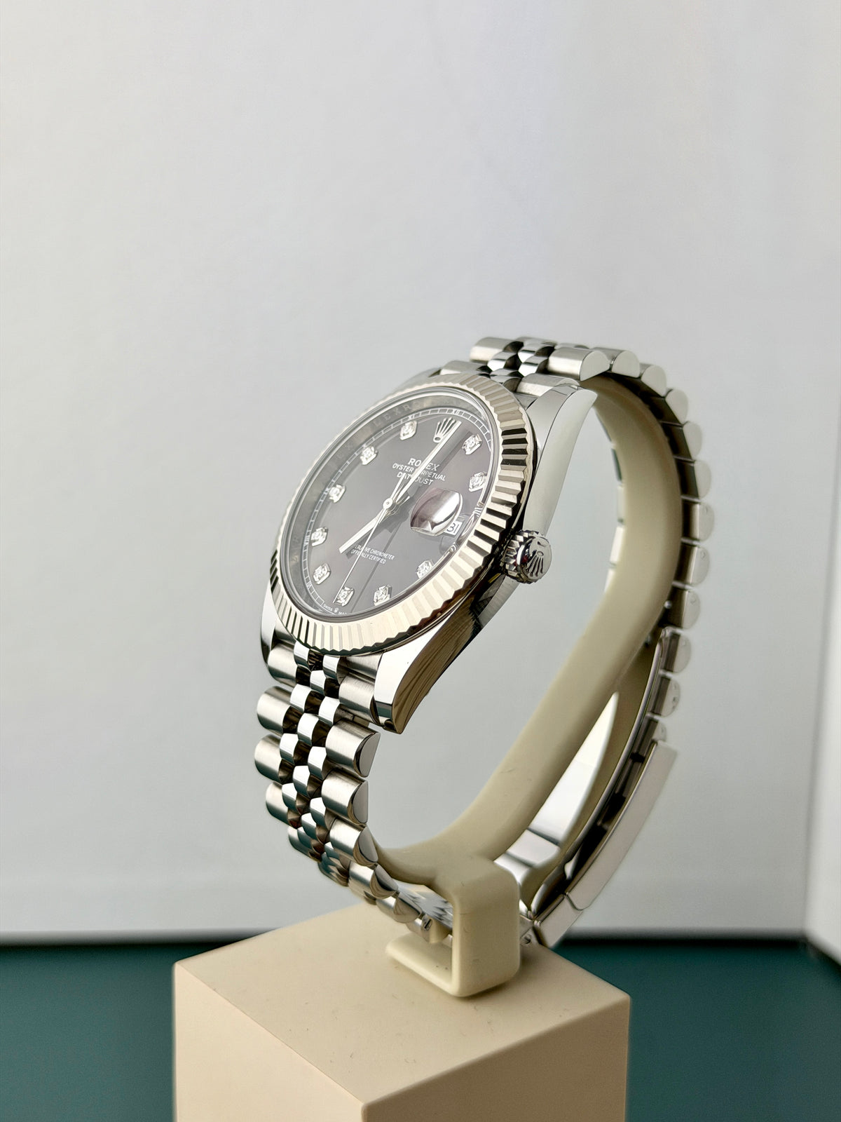 Rolex Datejust 41 – Rhodium Diamond Dial