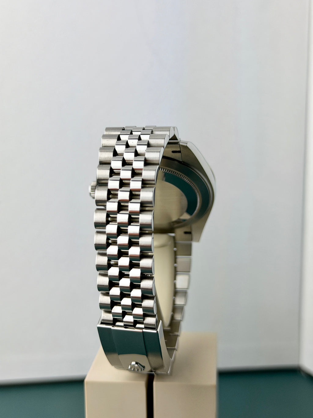 Rolex Datejust 41 – Rhodium Diamond Dial