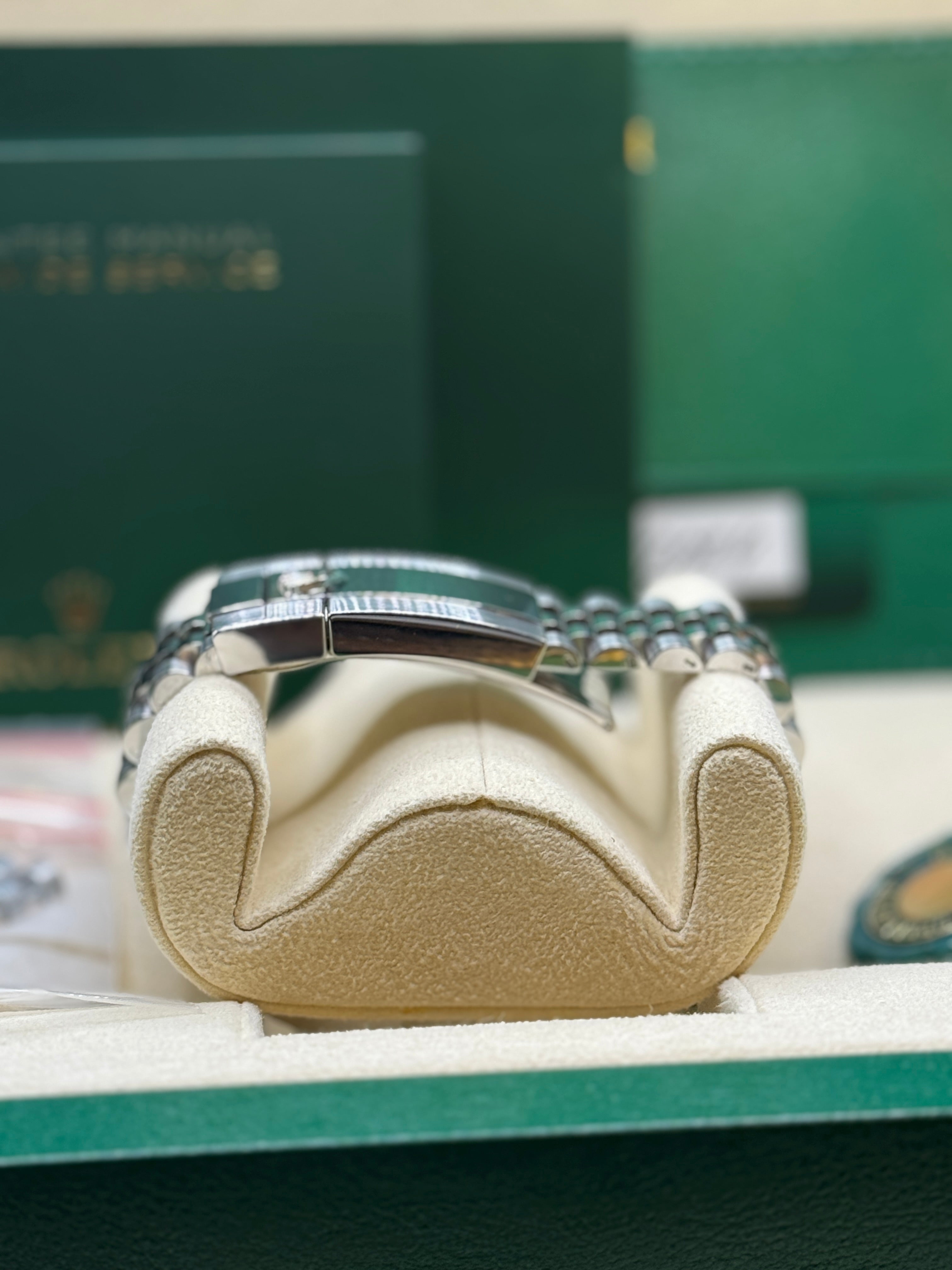 Rolex GMT-Master II "Bruce Wayne"