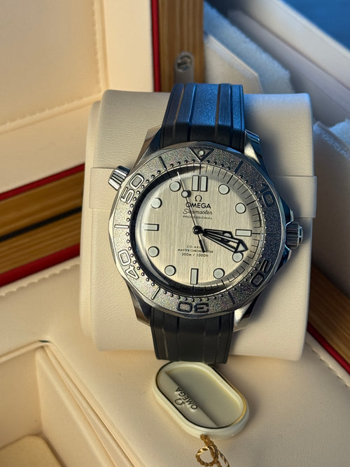 Omega Seamaster Diver