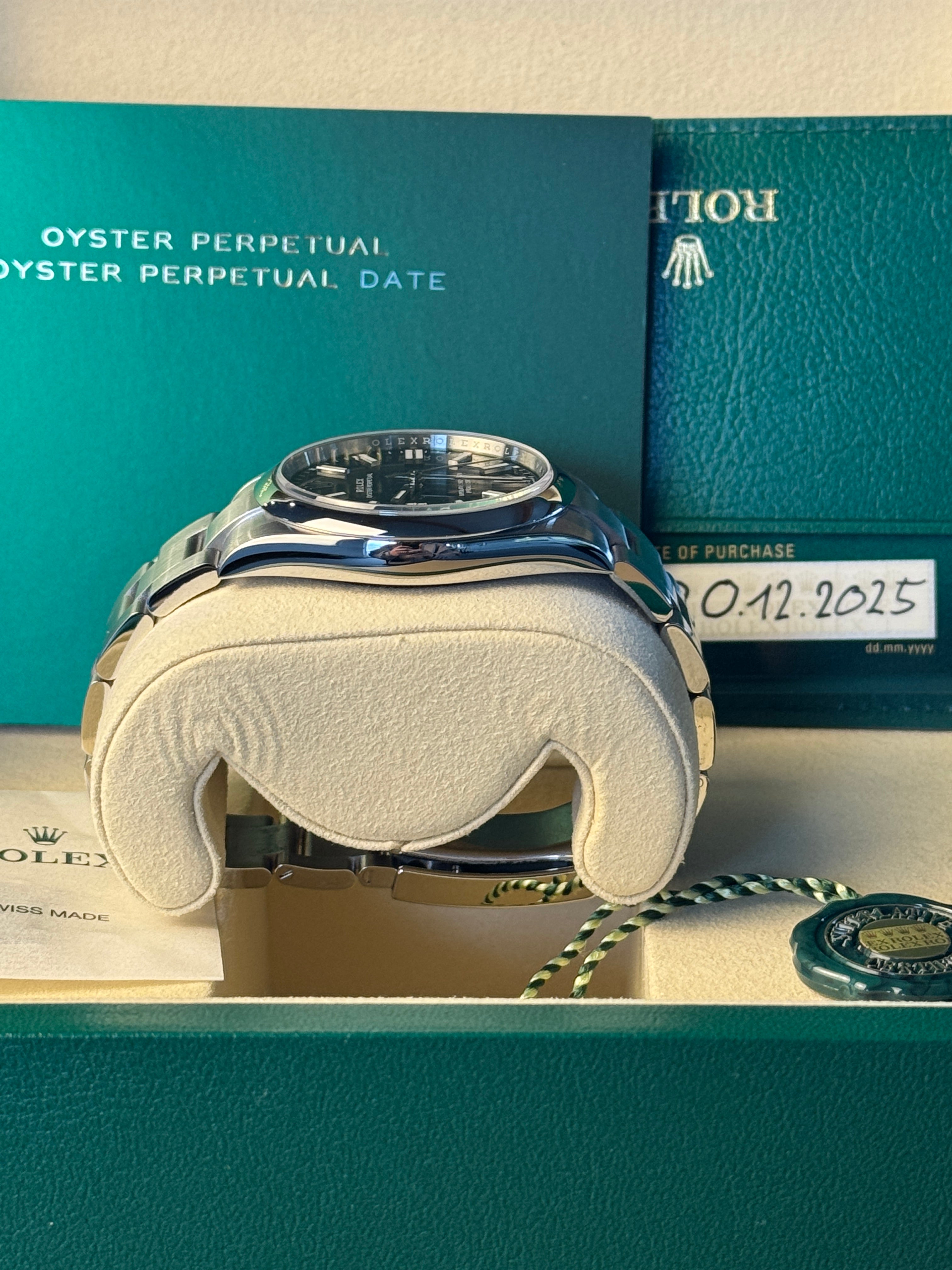 Rolex Oyster Perpetual 41 134300
