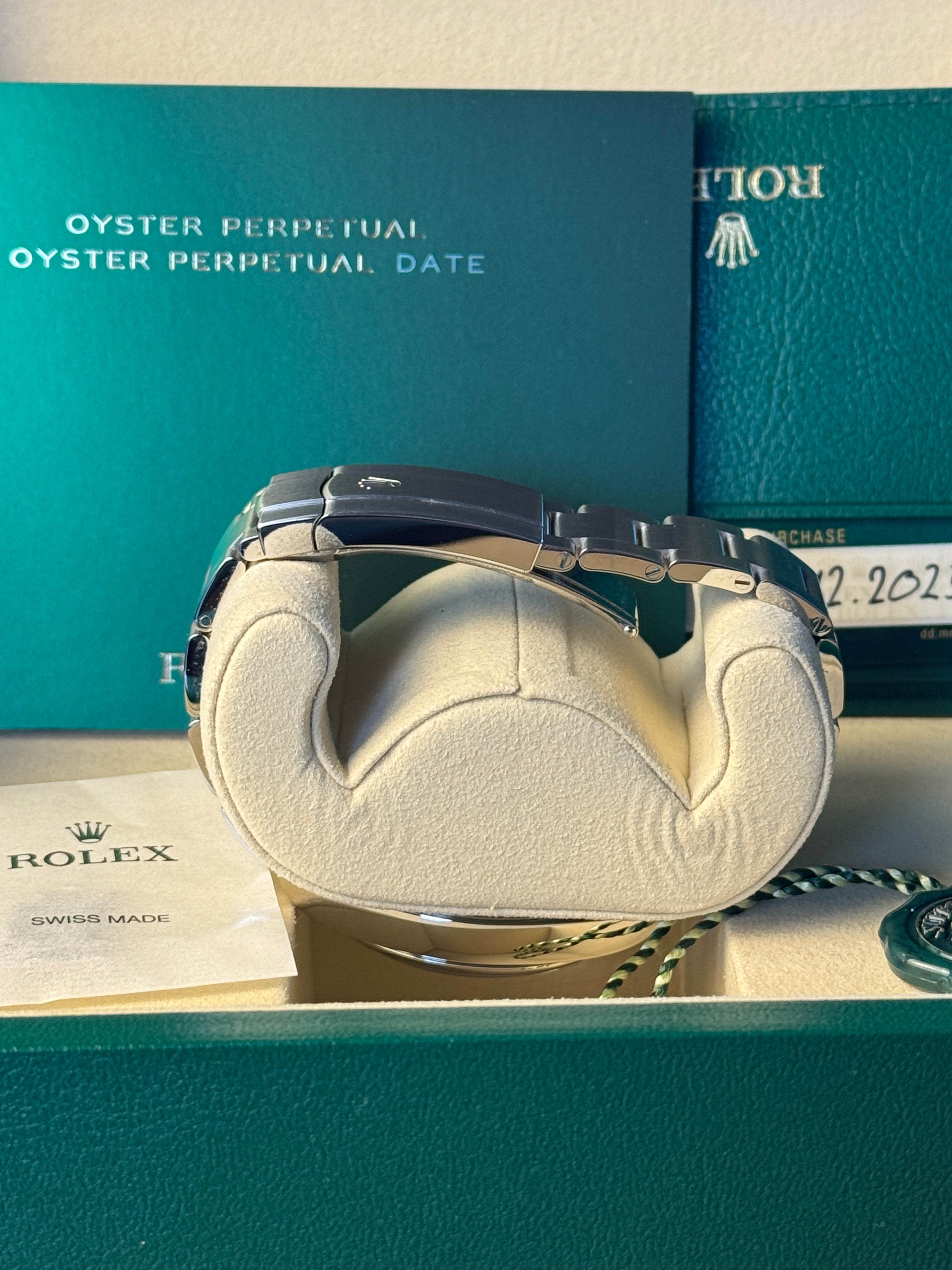 Rolex Oyster Perpetual 41 134300