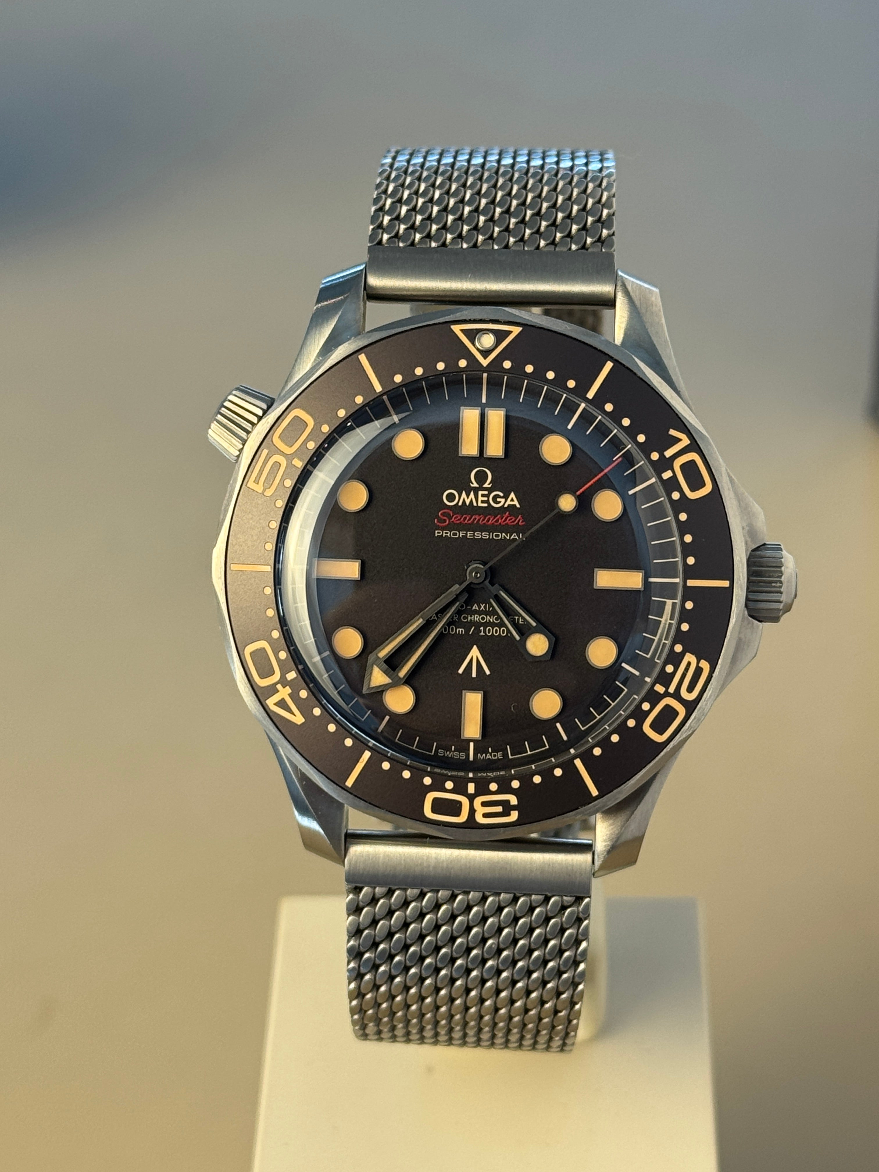 Omega James Bond Edition