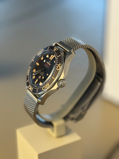 Omega James Bond Edition