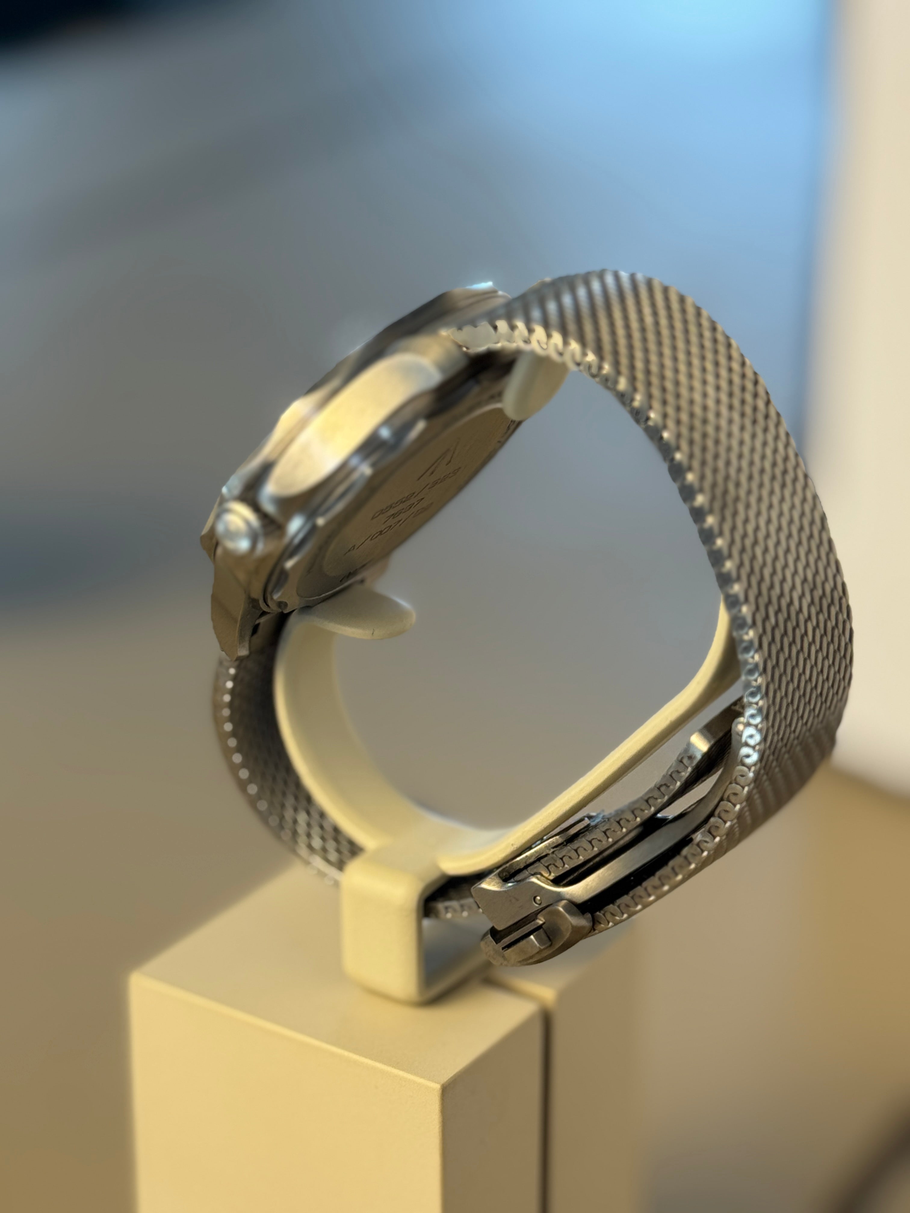 Omega James Bond Edition