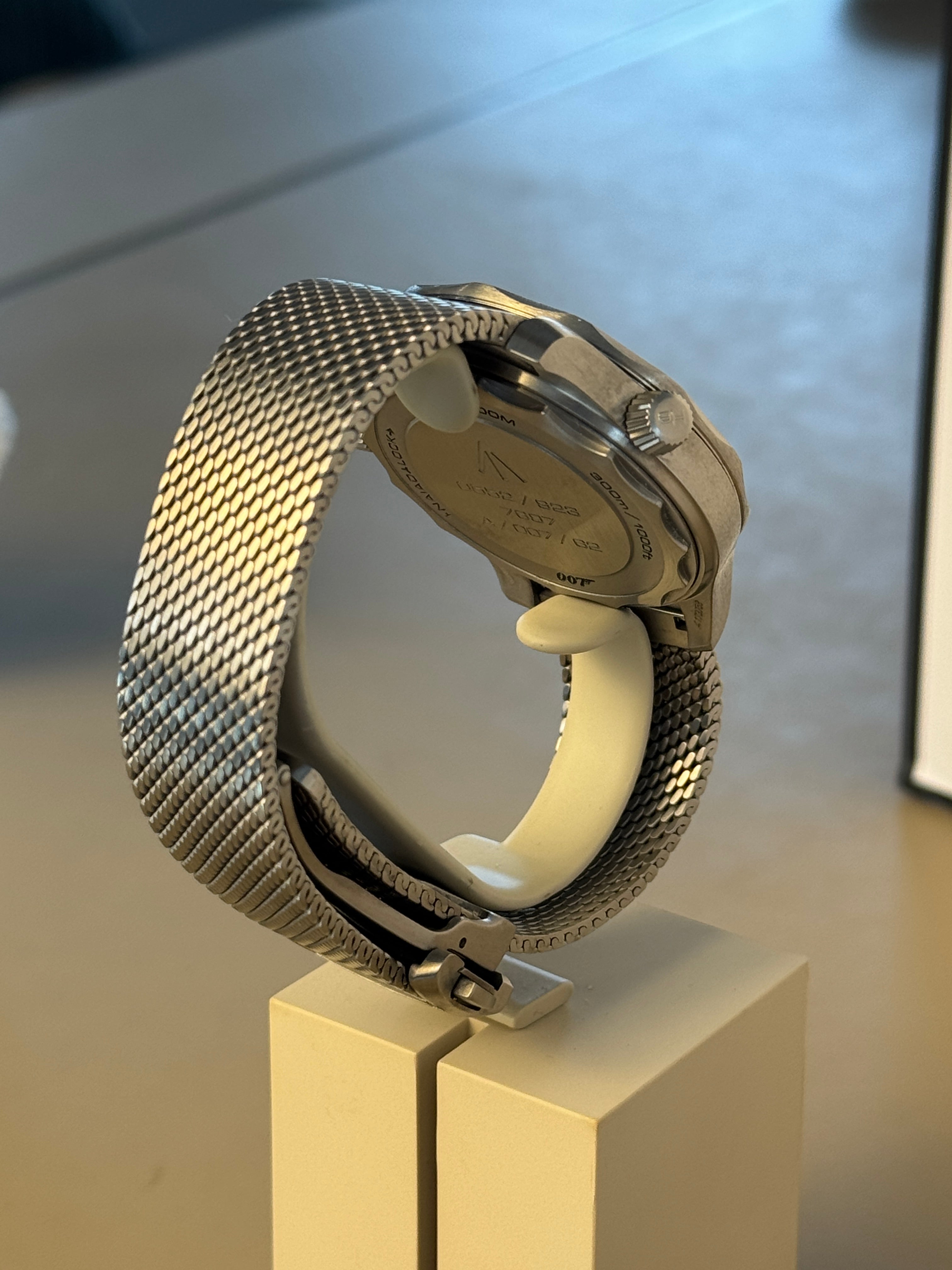 Omega James Bond Edition