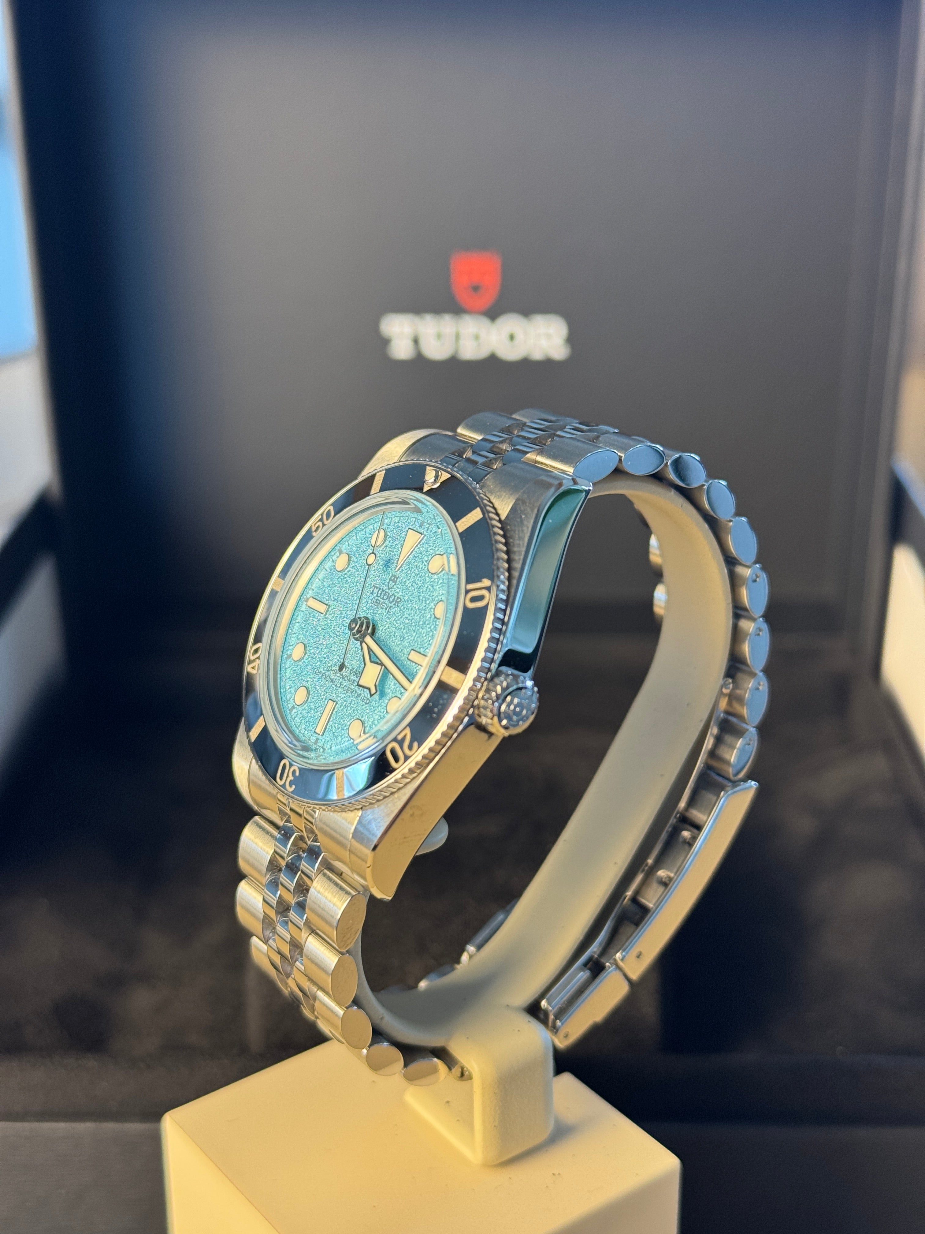 Tudor Black Bay 54