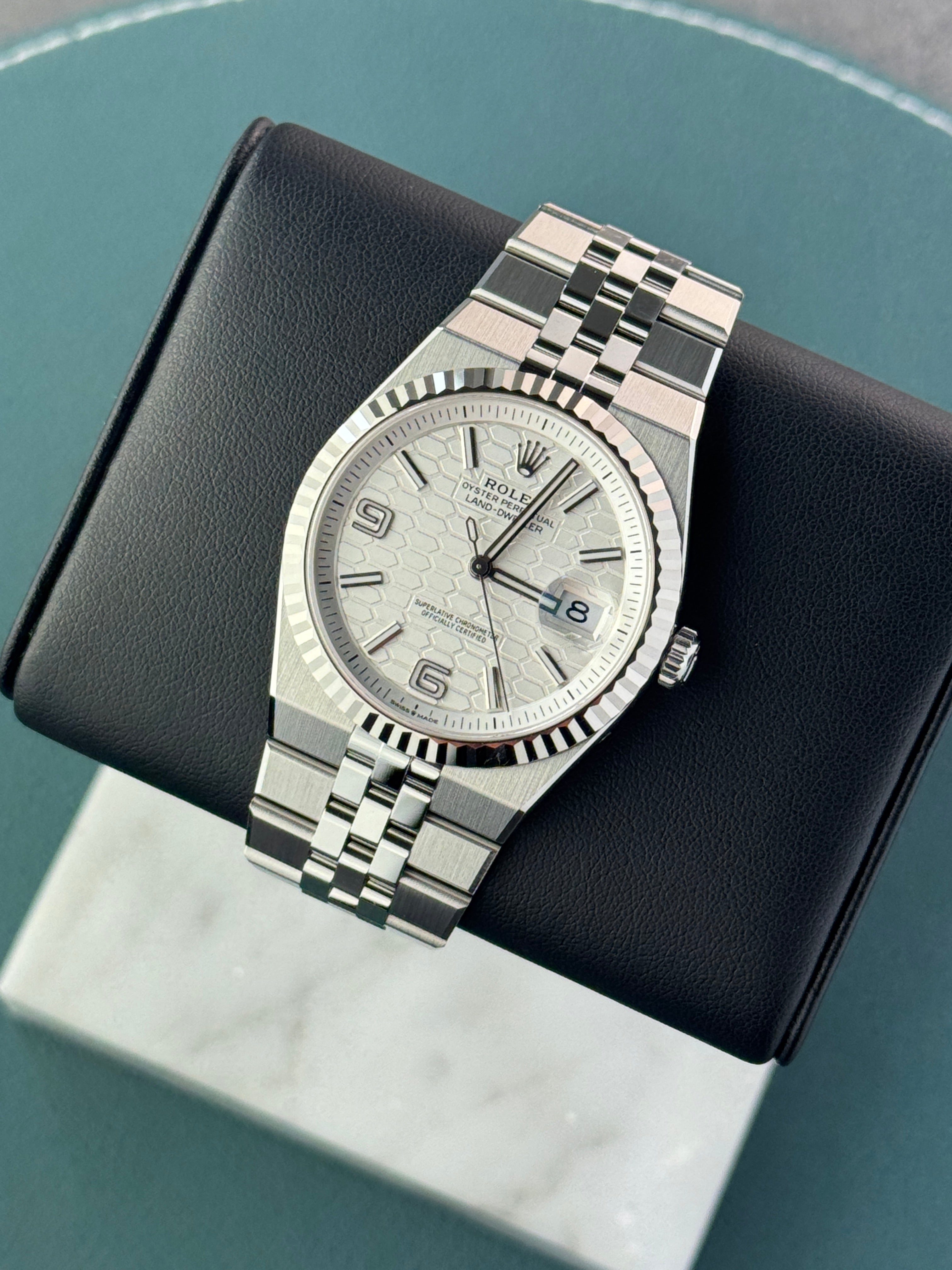 Rolex Land Dweller 40 - 127334