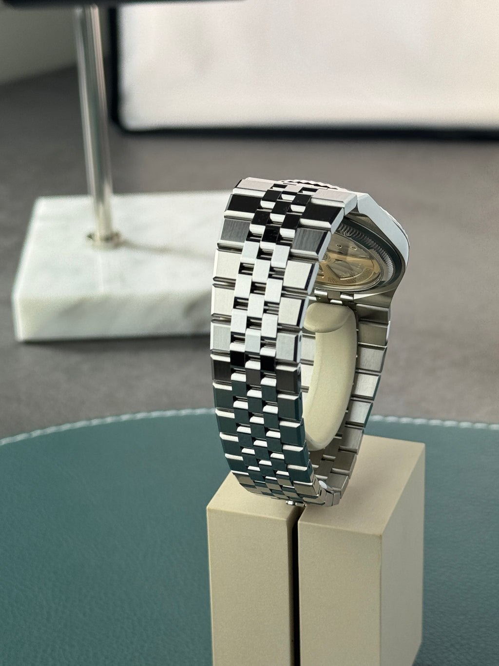 Rolex Land Dweller 40 - 127334