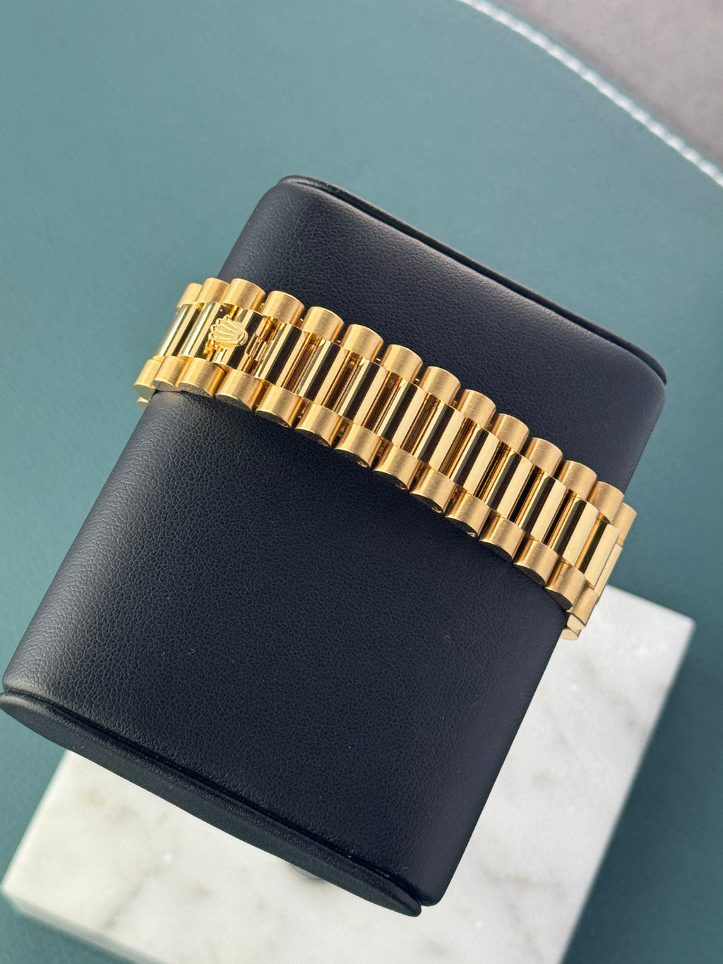 Rolex Day Date 40 Gelbgold Grün 228238