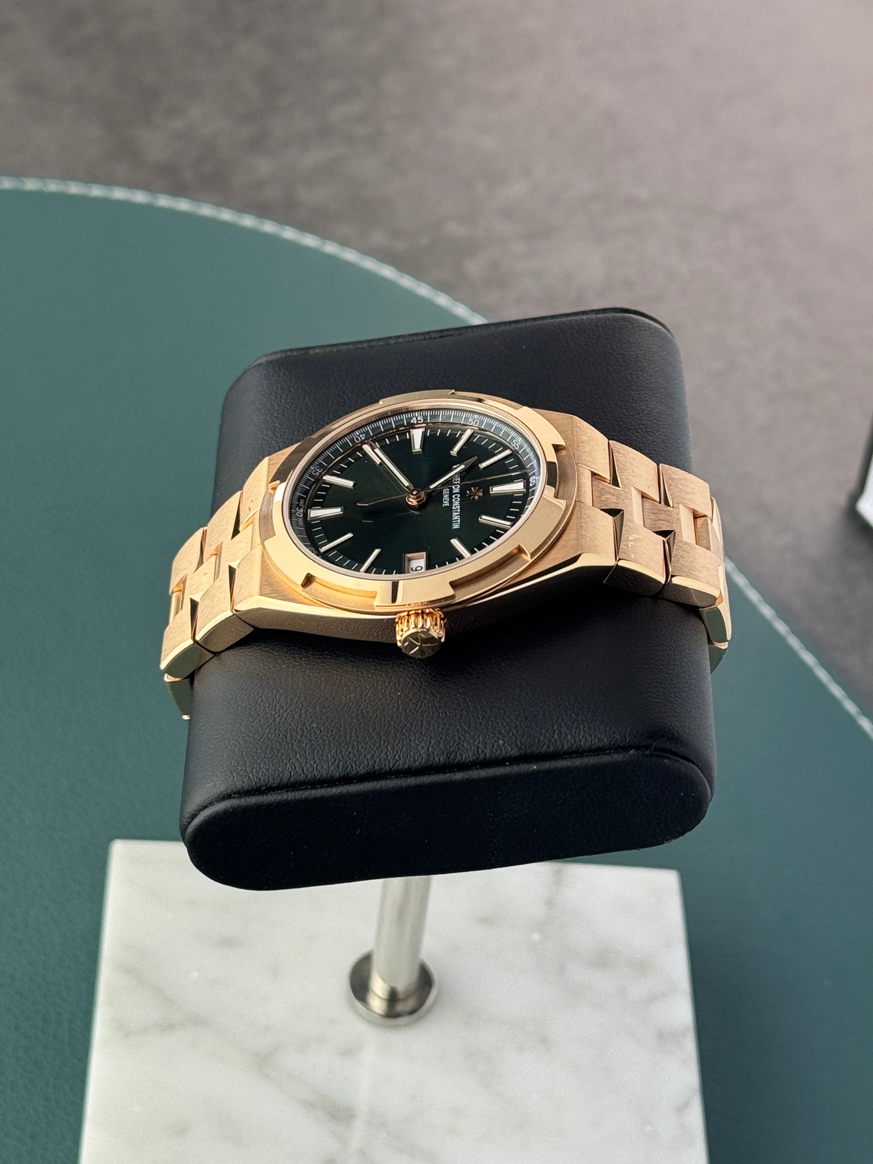 Vacheron Constantin Overseas Roségold – Ref. 4520V/210R-B967