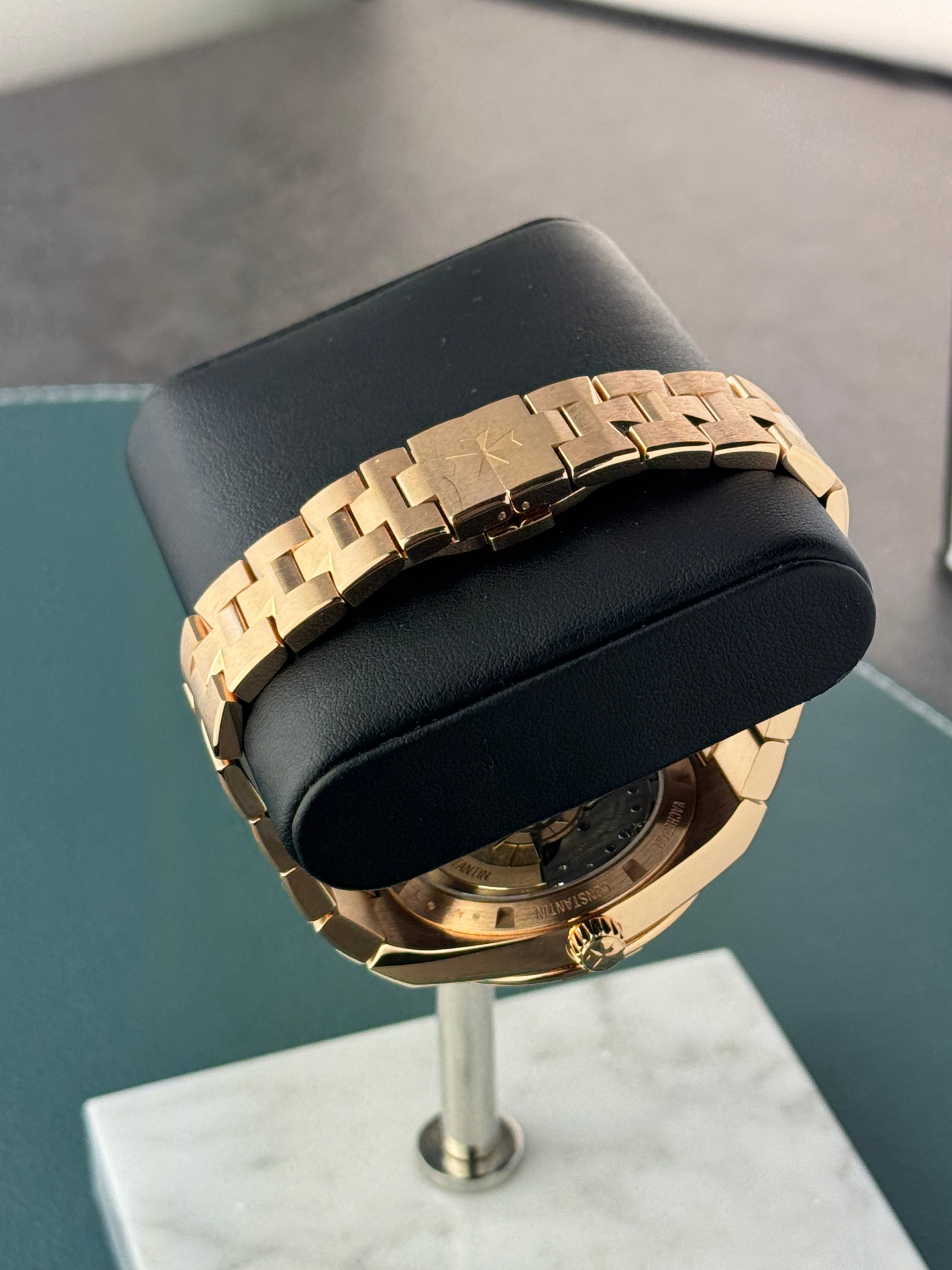 Vacheron Constantin Overseas Roségold – Ref. 4520V/210R-B967