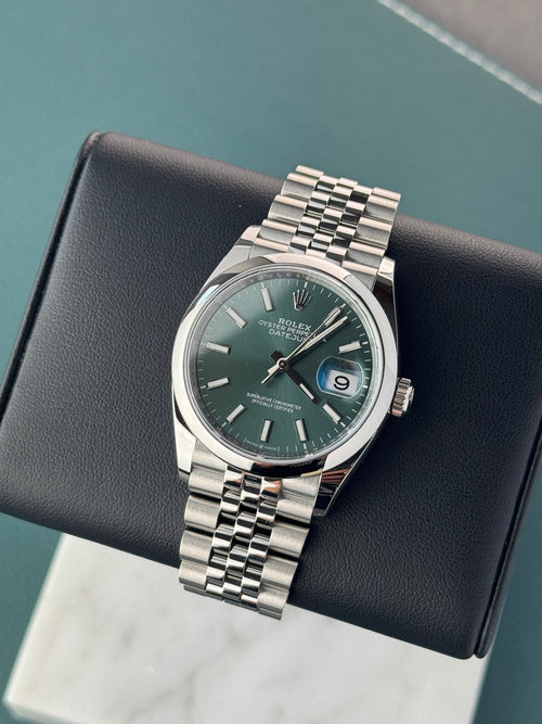 Rolex Datejust 36 - Mint 126200