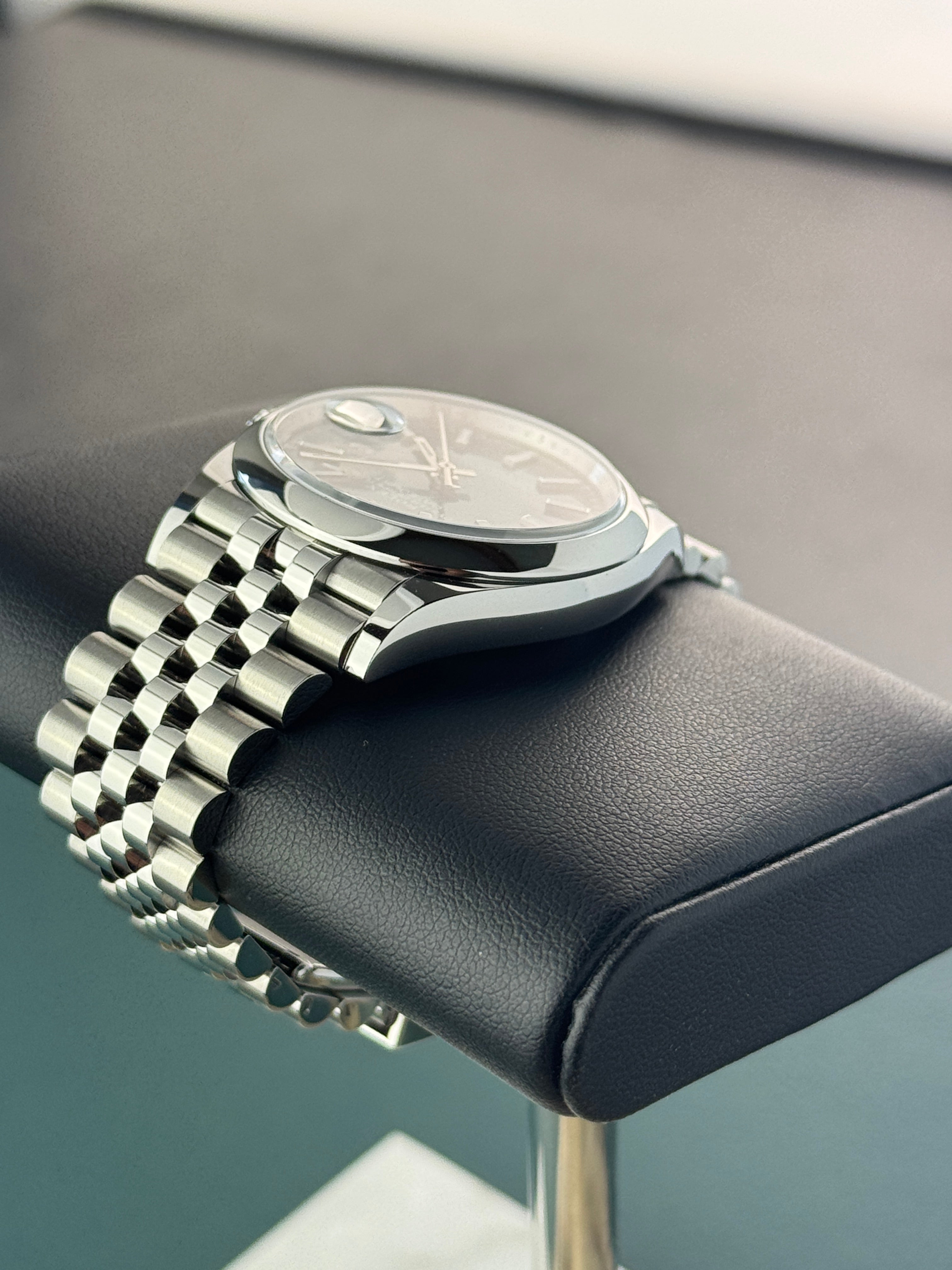 Rolex Datejust 36 - Mint 126200