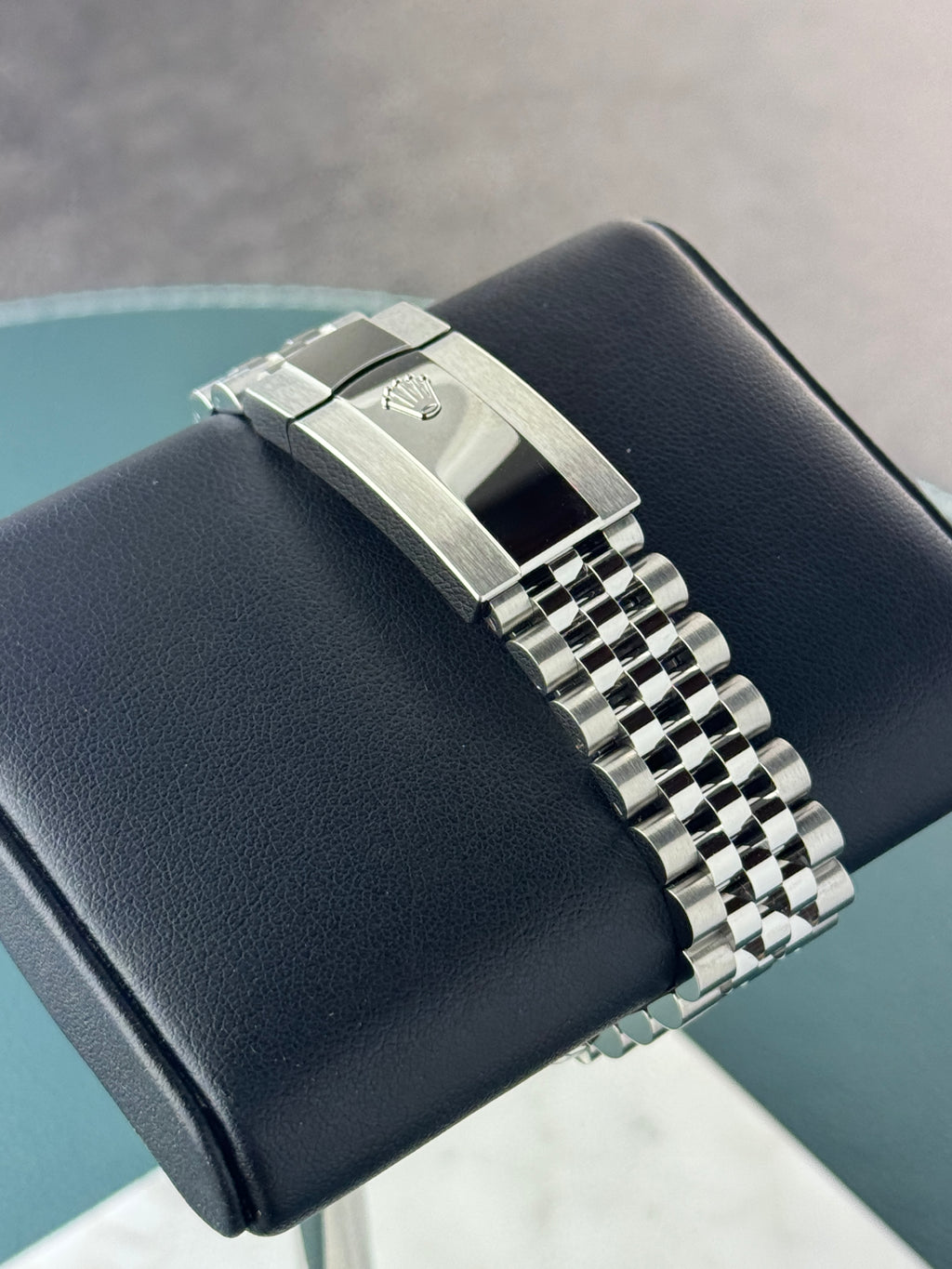 Rolex Datejust 36 - Mint 126200