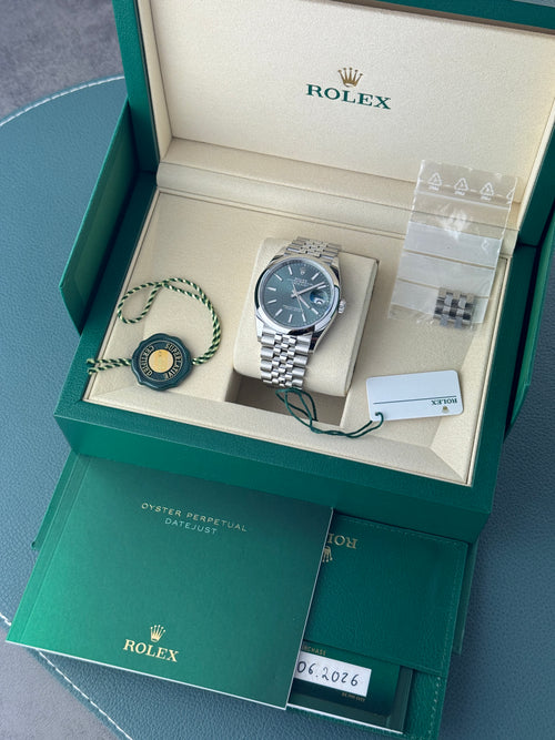 Rolex Datejust 36 - Mint 126200