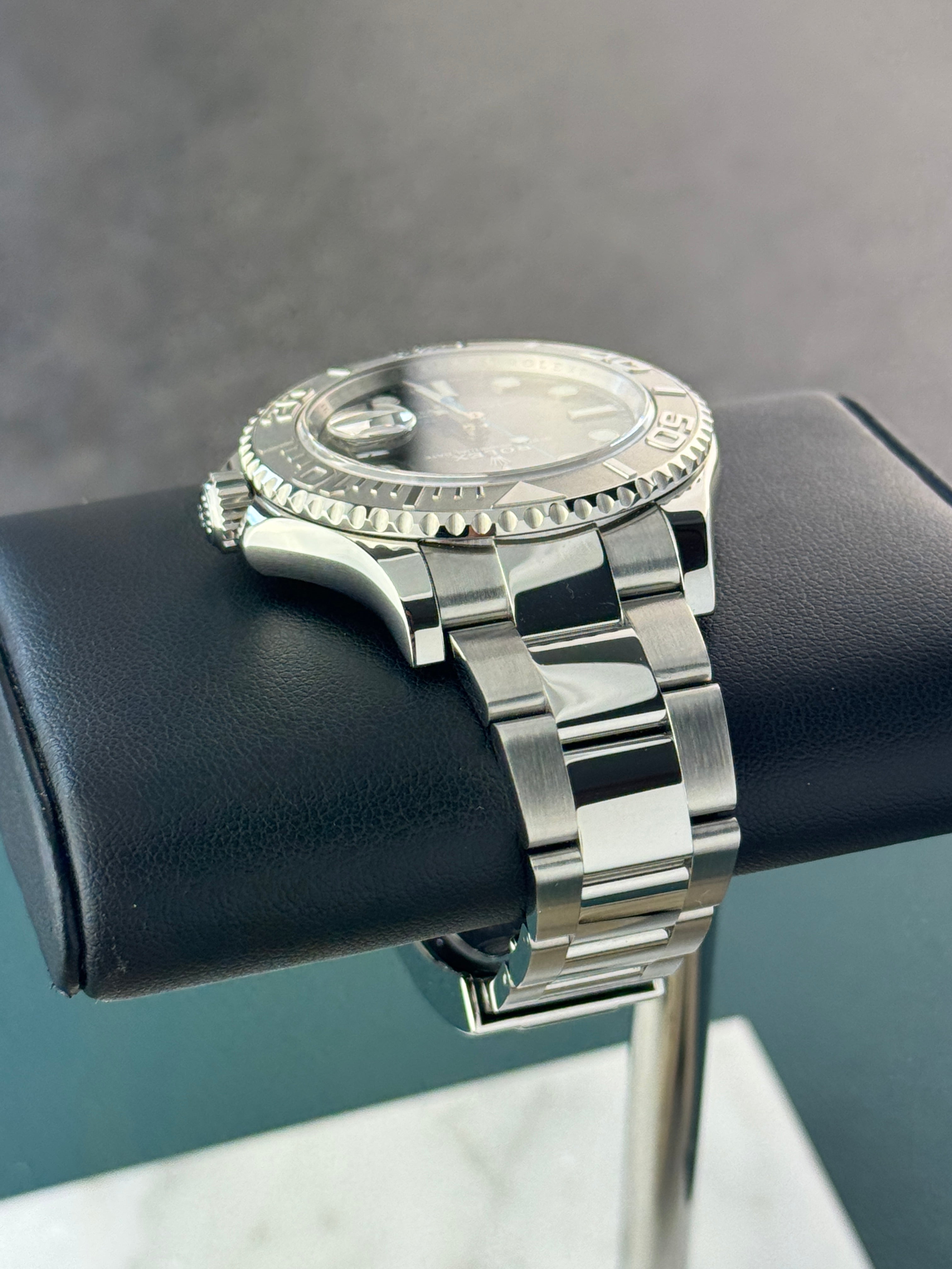 Rolex Yachtmaster 40 - 116622 Rolex Service