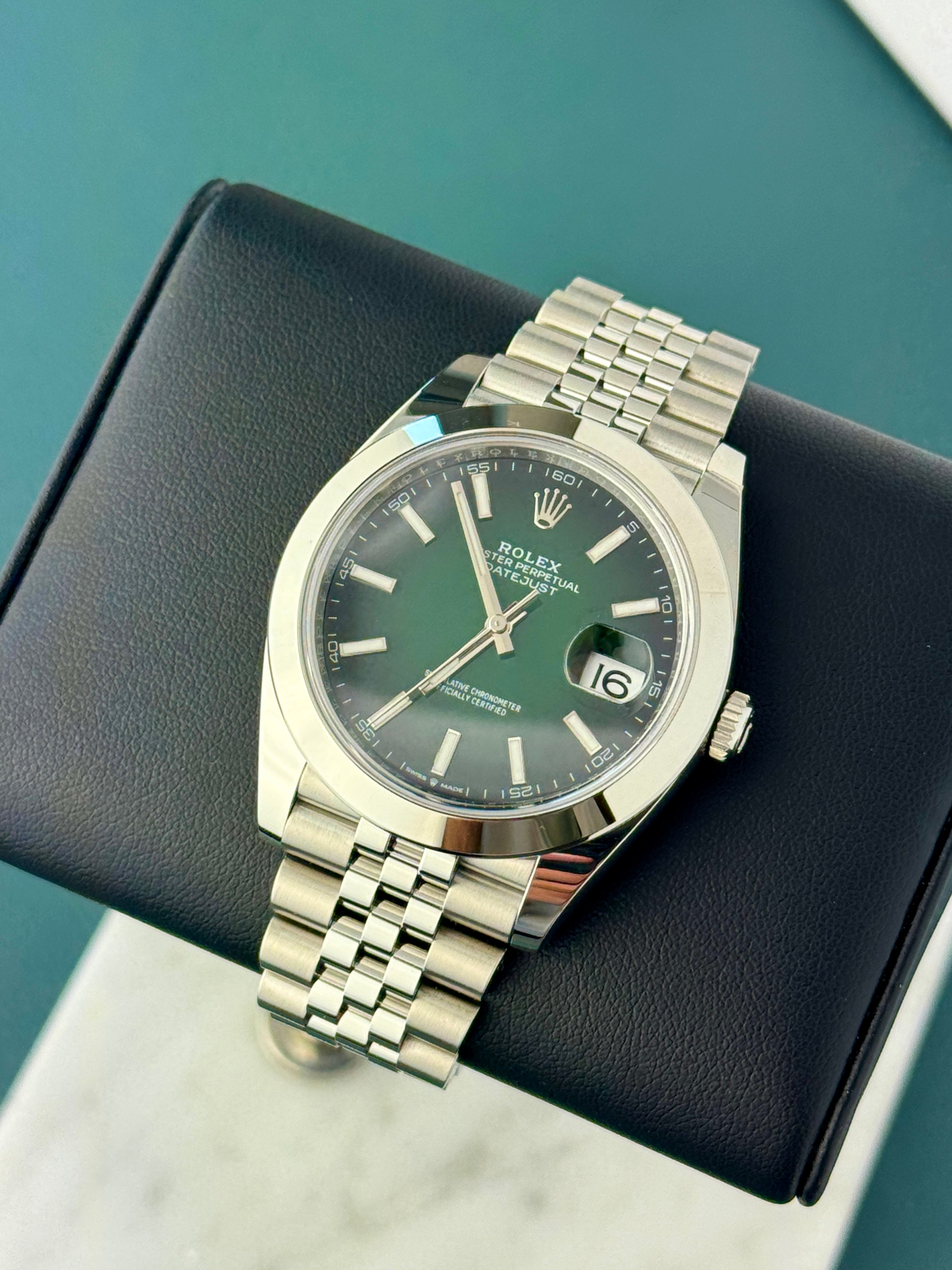 Rolex Datejust 41 - Ombre Green 126300